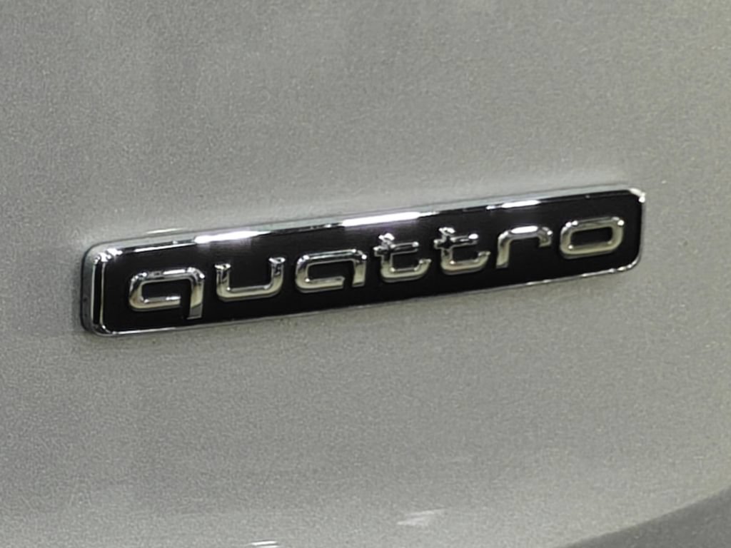 Used 2022 Audi Q5 2.0T Premium Plus w/ Premium Plus Package AWD/4WD image 61