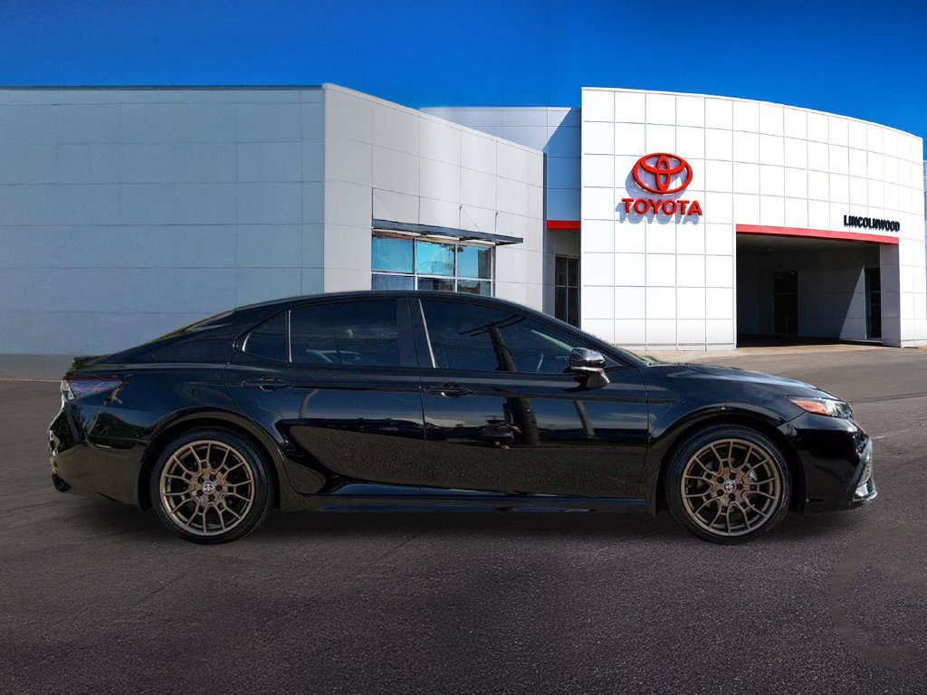 Used 2023 Toyota Camry SE w/ Convenience Package AWD/4WD image 8