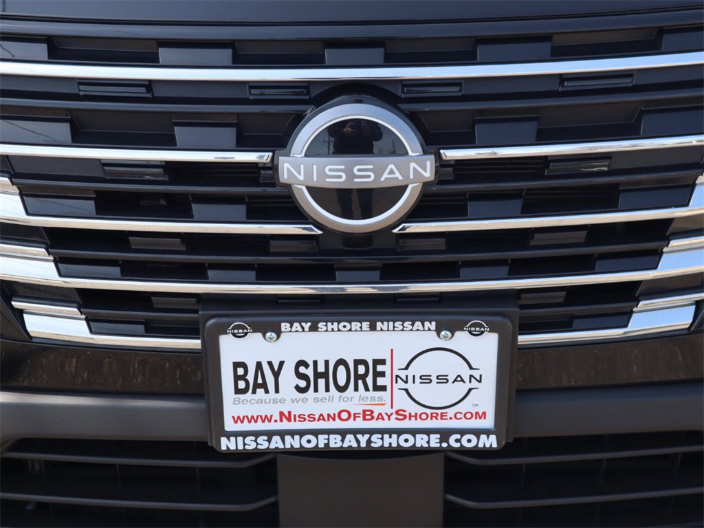 Certified 2025 Nissan Rogue SV w/ SV Premium Package image 36