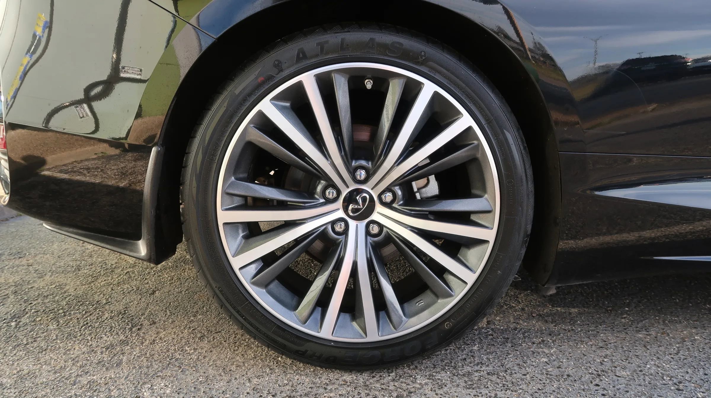 Used 2021 INFINITI Q60 3.0t Luxe w/ Essential Package AWD/4WD image 46