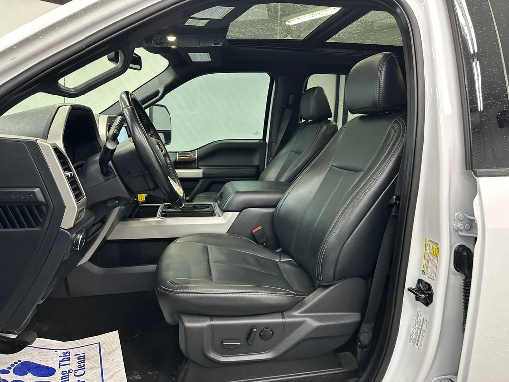 Used 2022 Ford F250 Lariat w/ Lariat Value Package AWD/4WD image 9