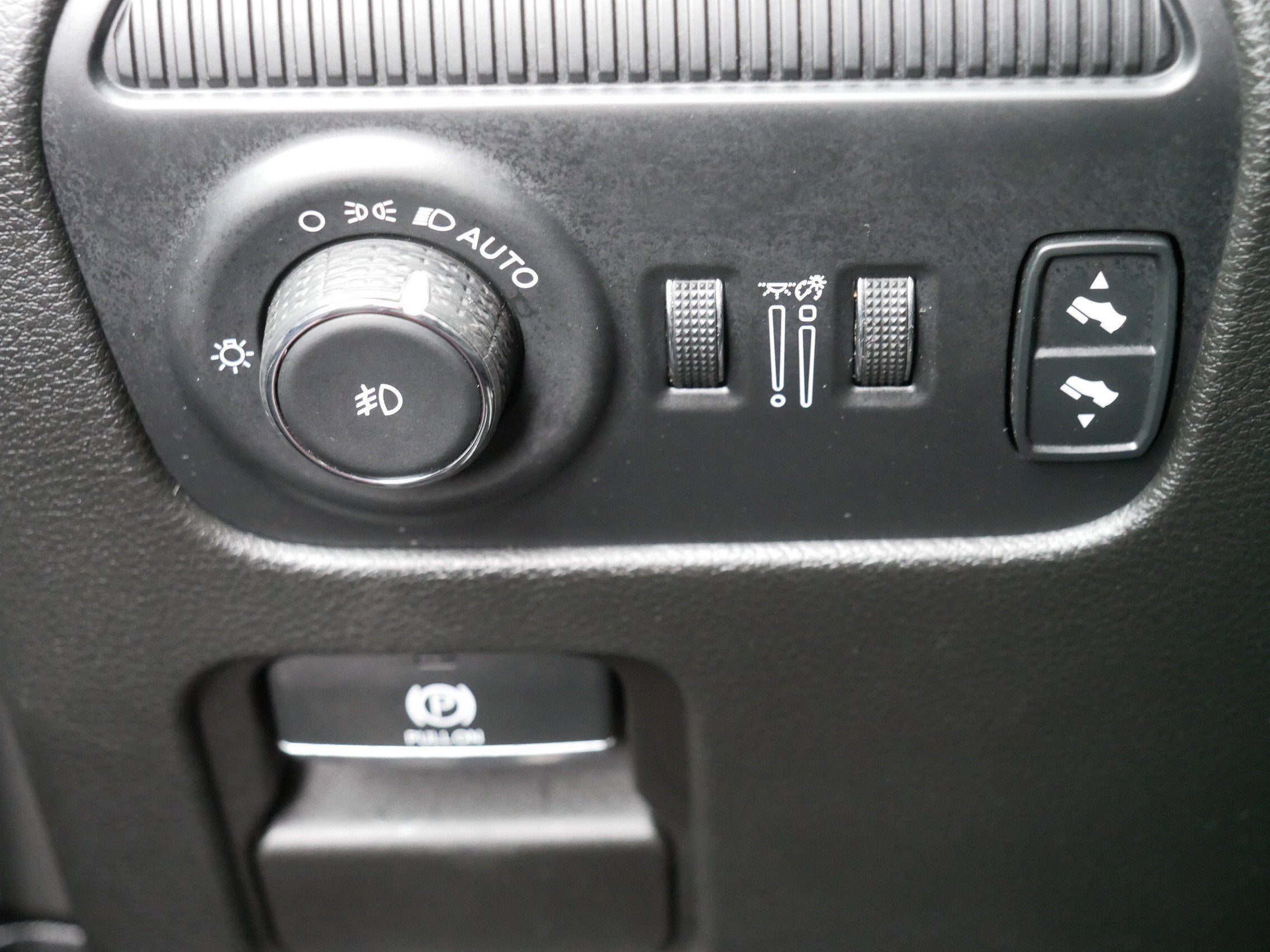 Certified 2024 Jeep Wagoneer Series II w/ Convenience Group I image 26