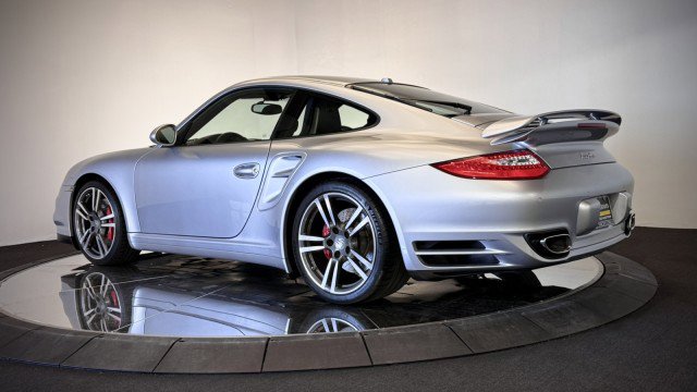 Used 2010 Porsche 911 Turbo AWD/4WD image 2