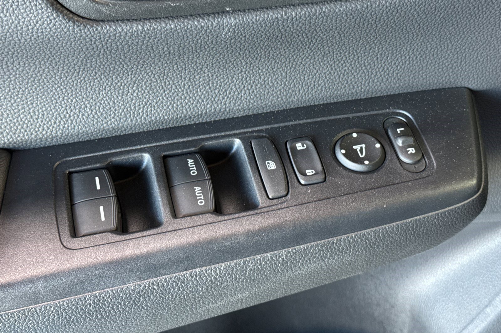 Certified 2024 Honda CR-V EX image 13