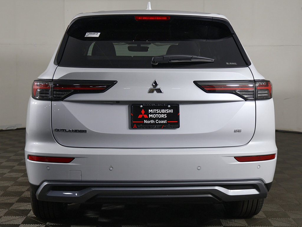 New 2026 Mitsubishi Outlander SE AWD/4WD image 14