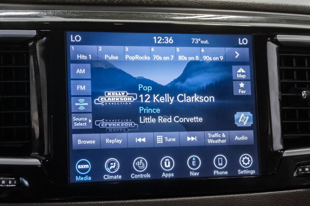 Used 2019 Chrysler Pacifica Touring-L Plus w/ Advanced Safetytec Group FWD image 18
