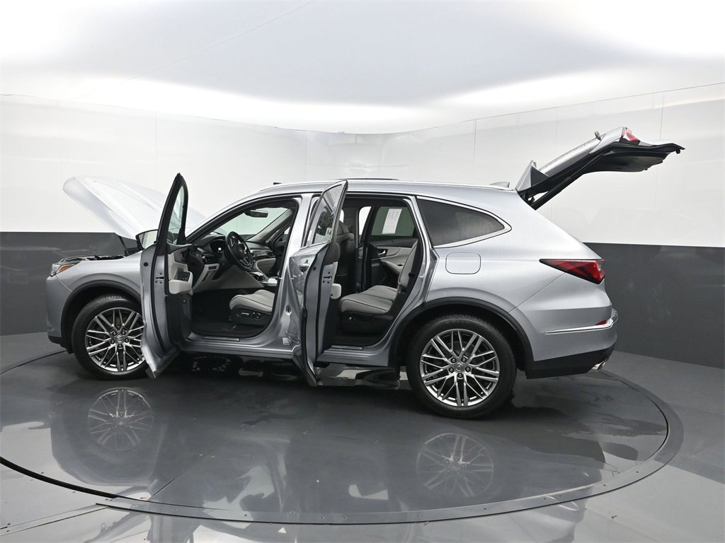 Used 2023 Acura MDX SH-AWD w/ Advance Package image 41