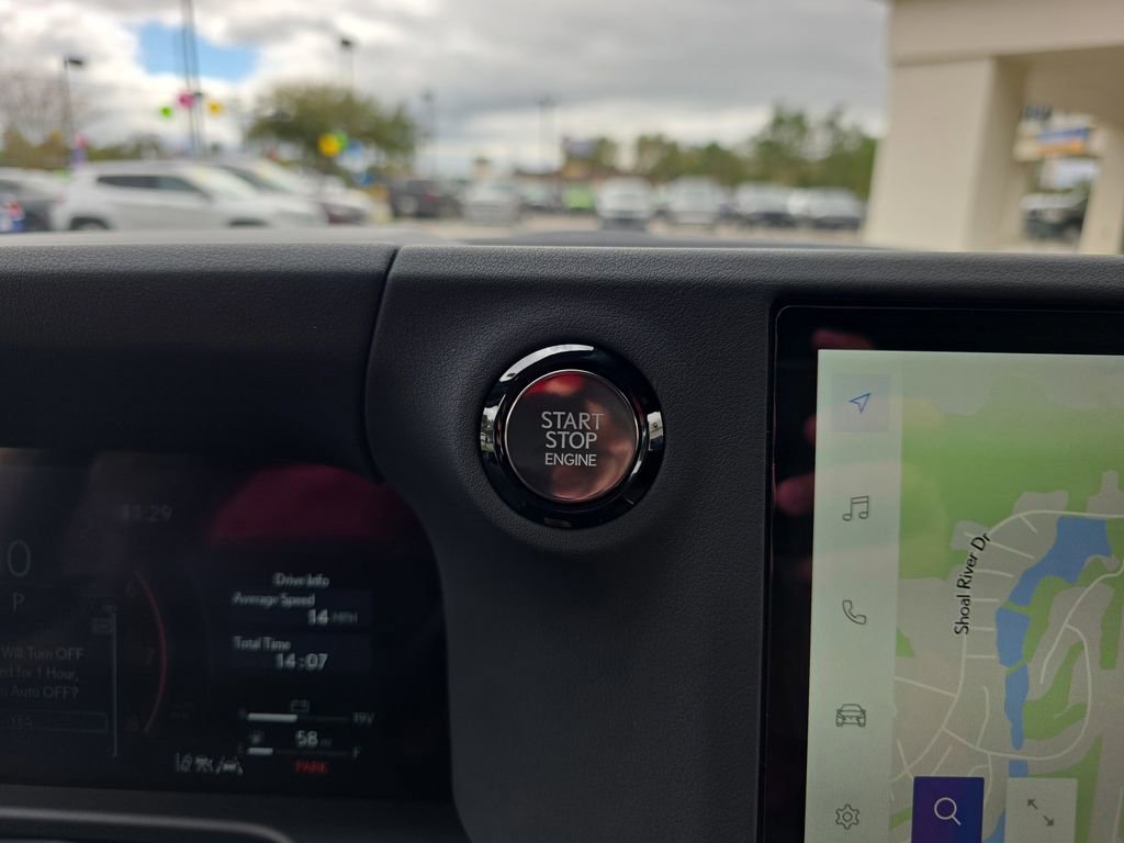 Used 2025 Lexus GX 550 w/ Accessory Package (Z1) image 25