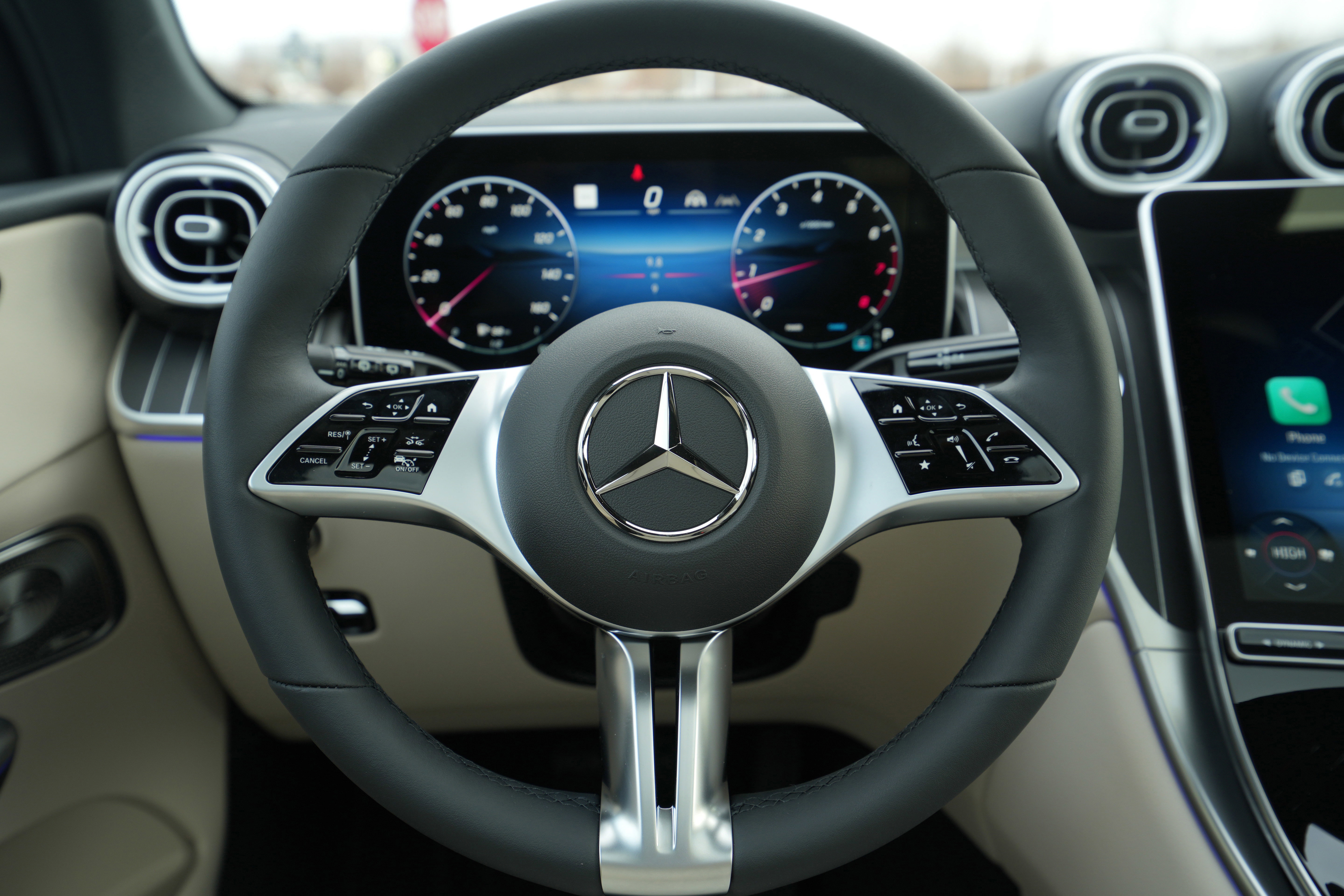 New 2026 Mercedes-Benz GLC 300 4MATIC image 23