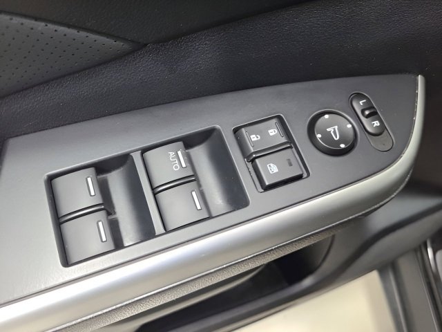 Used 2015 Honda CR-V EX-L image 25