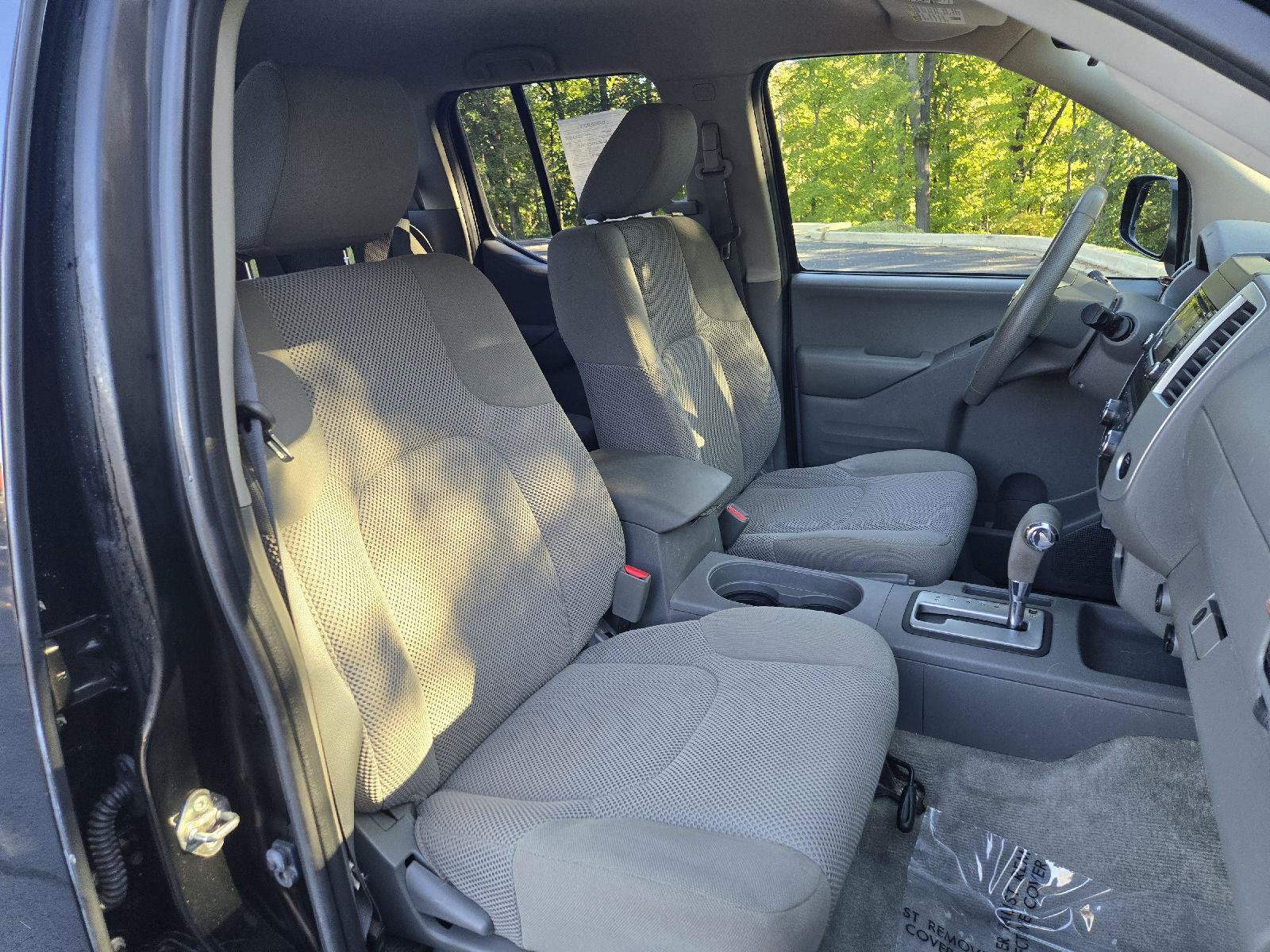 Used 2018 Nissan Frontier SV AWD/4WD image 21