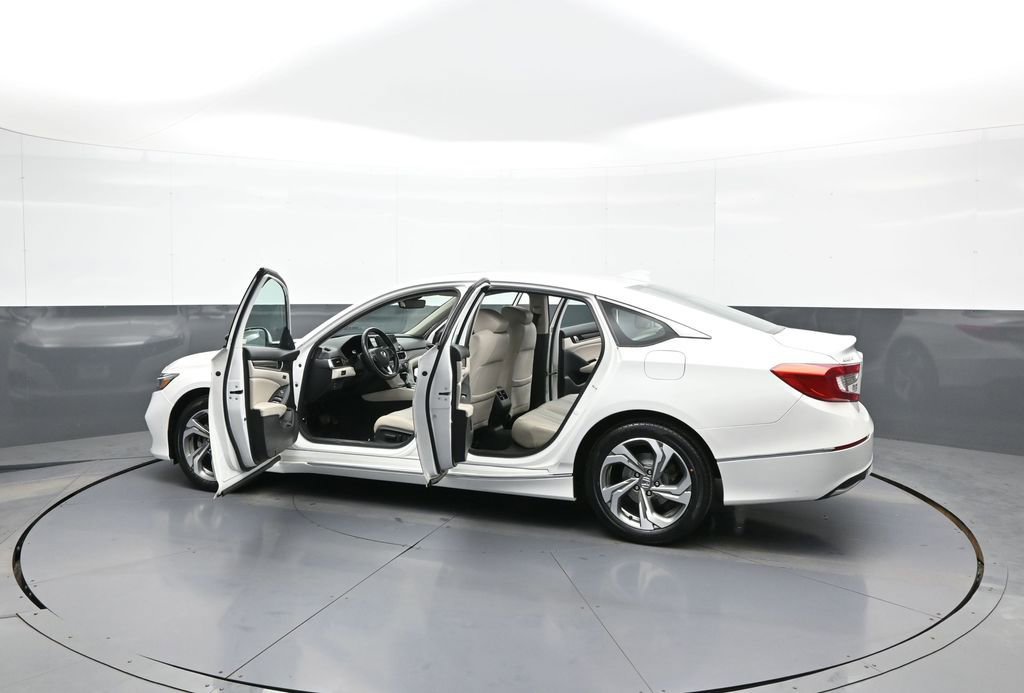 Certified 2018 Honda Accord EX-L image 43