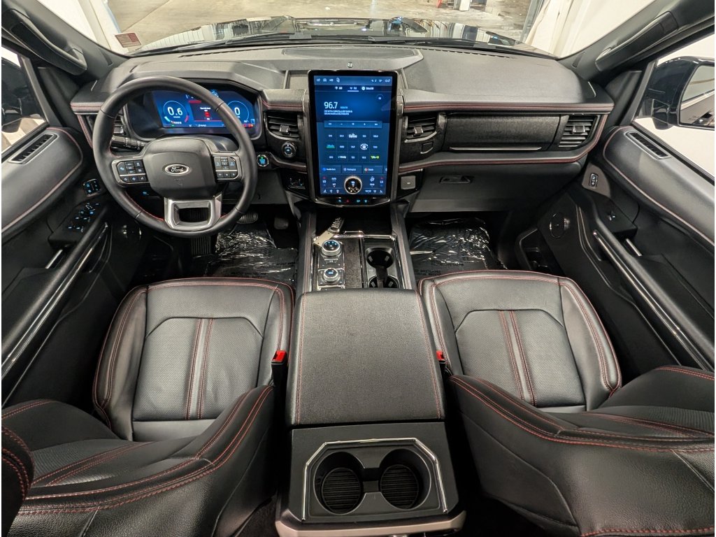 Used 2024 Ford Expedition Limited AWD/4WD image 10