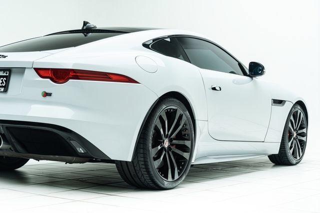 Used 2017 Jaguar F-TYPE S RWD image 13
