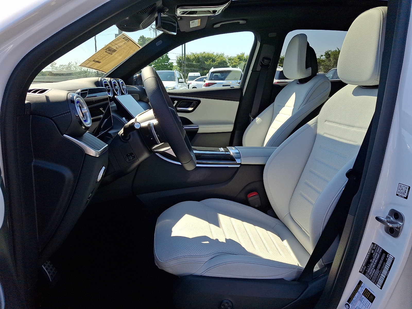 New 2026 Mercedes-Benz GLC 300 4MATIC image 9