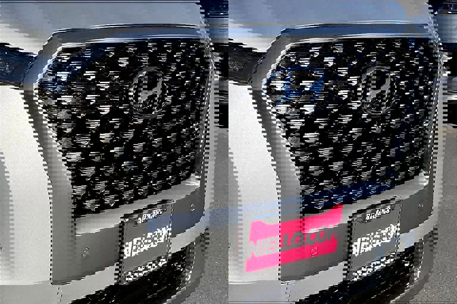 Used 2022 Hyundai Palisade Calligraphy w/ Cargo Package image 34