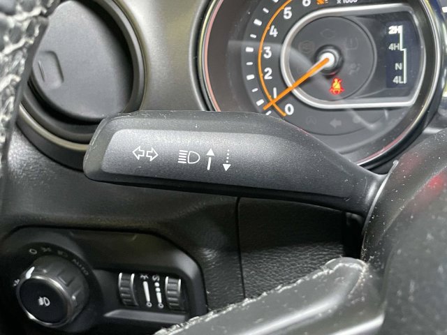 Used 2022 Jeep Wrangler Unlimited Sport AWD/4WD image 38
