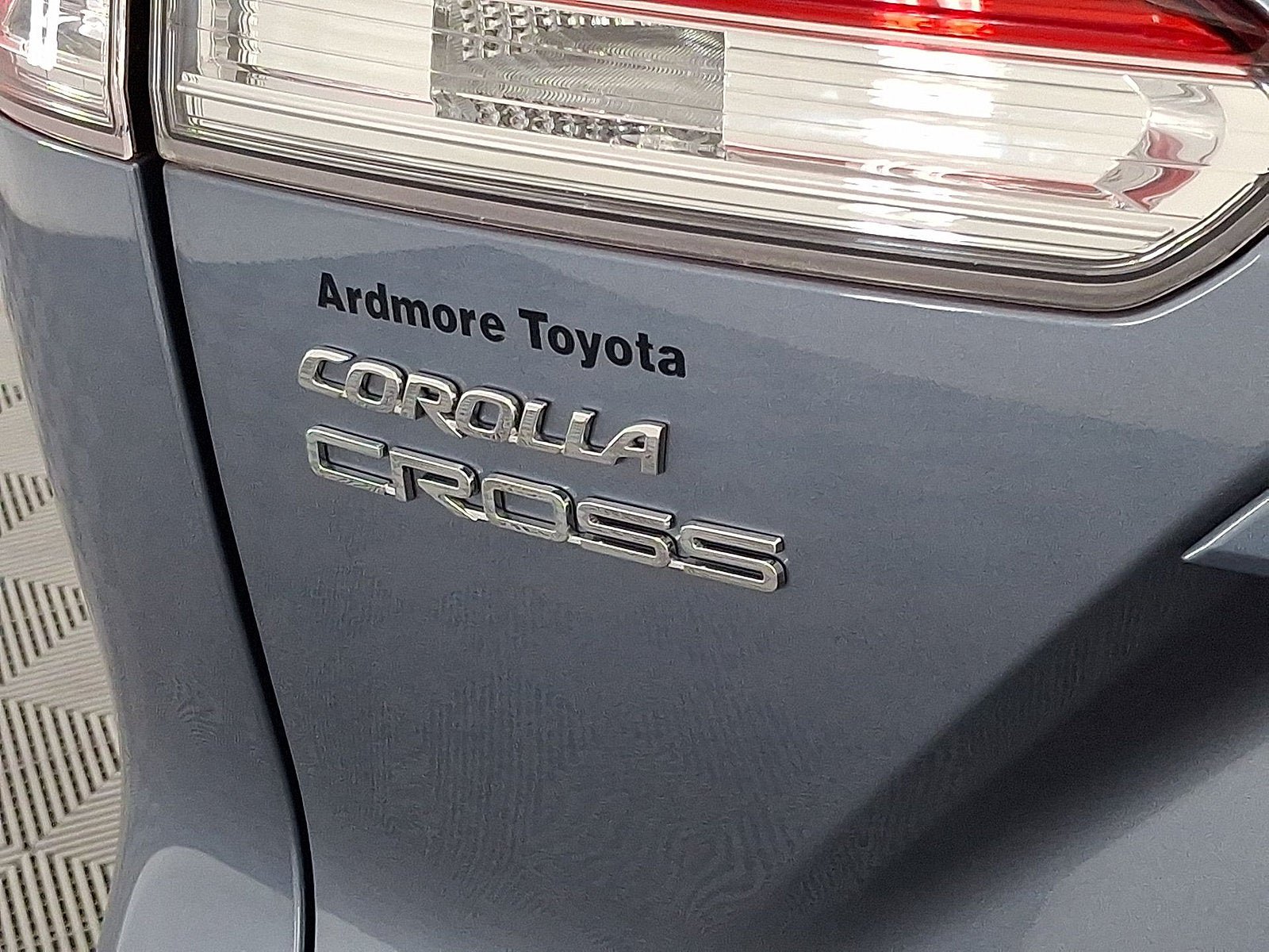 Certified 2024 Toyota Corolla Cross LE AWD/4WD image 15