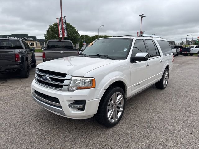 Used 2017 Ford Expedition EL Platinum RWD image 2