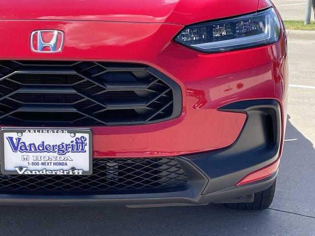 Certified 2025 Honda HR-V Sport image 8