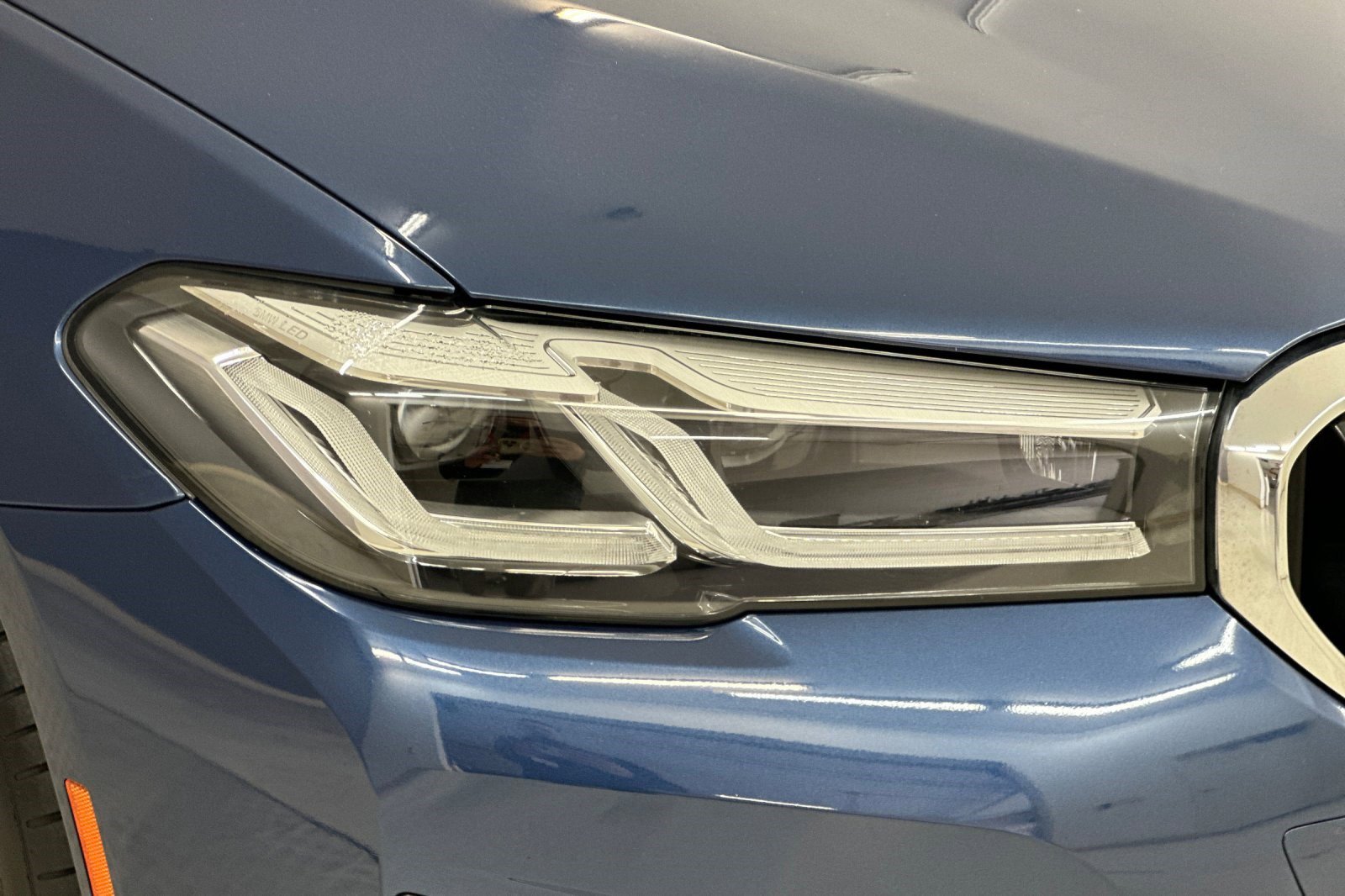 Certified 2023 BMW 530i w/ Convenience Package image 10