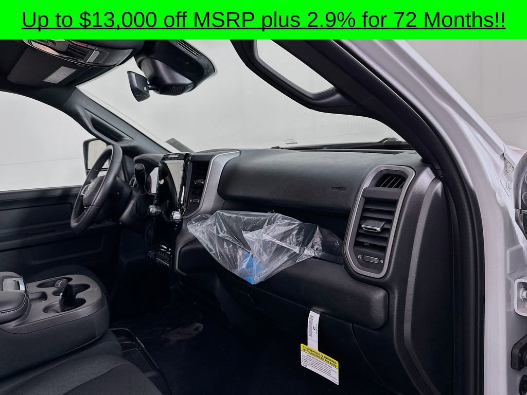 New 2026 RAM 2500 Tradesman AWD/4WD image 32