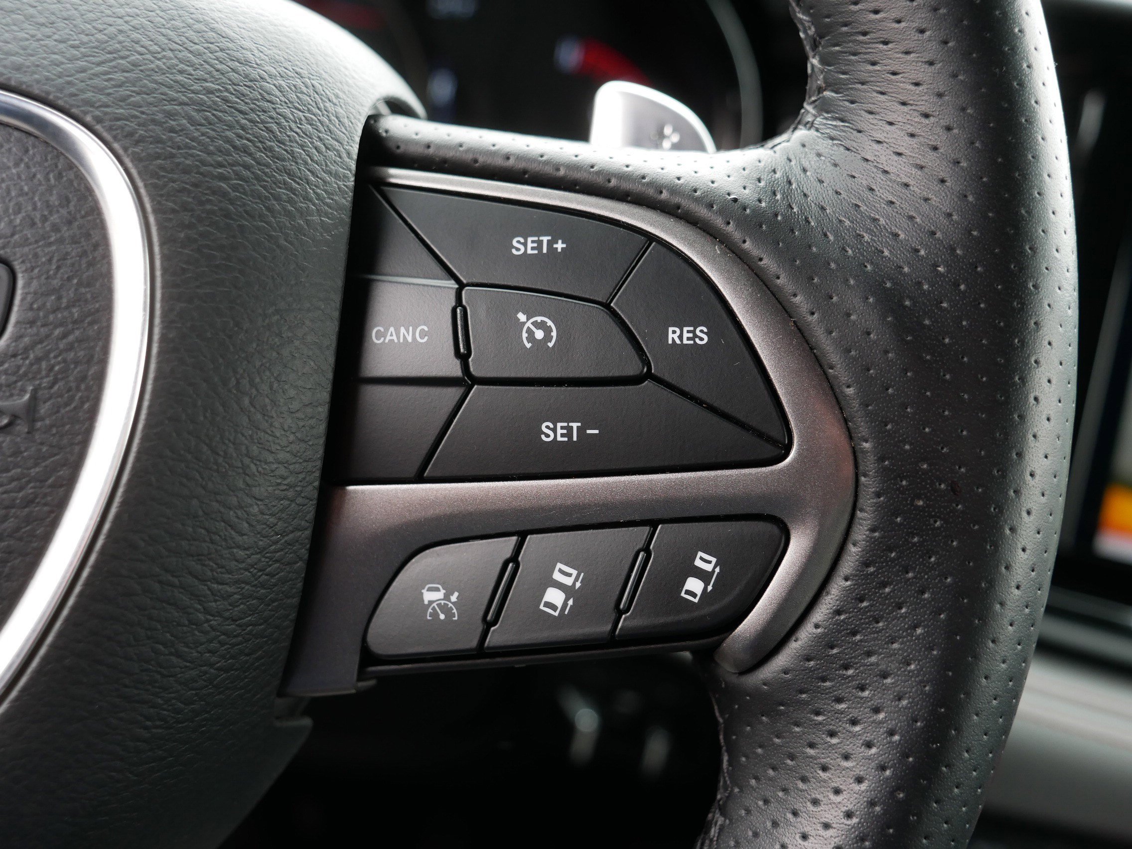 Used 2023 Dodge Durango Citadel image 29