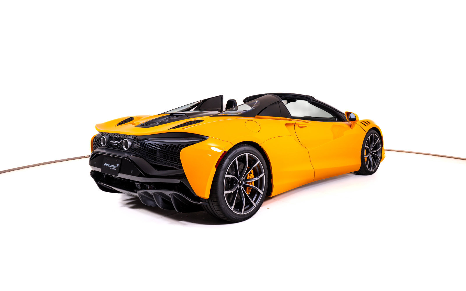 New 2027 McLaren Artura Spider RWD image 7