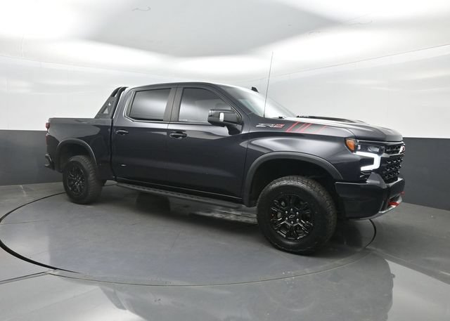 Used 2022 Chevrolet Silverado 1500 ZR2 w/ Technology Package AWD/4WD image 35