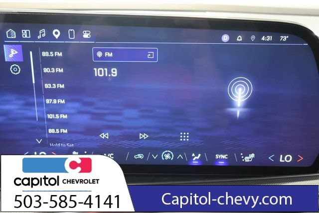 Used 2025 Chevrolet Suburban RST w/ Comfort Package AWD/4WD image 24