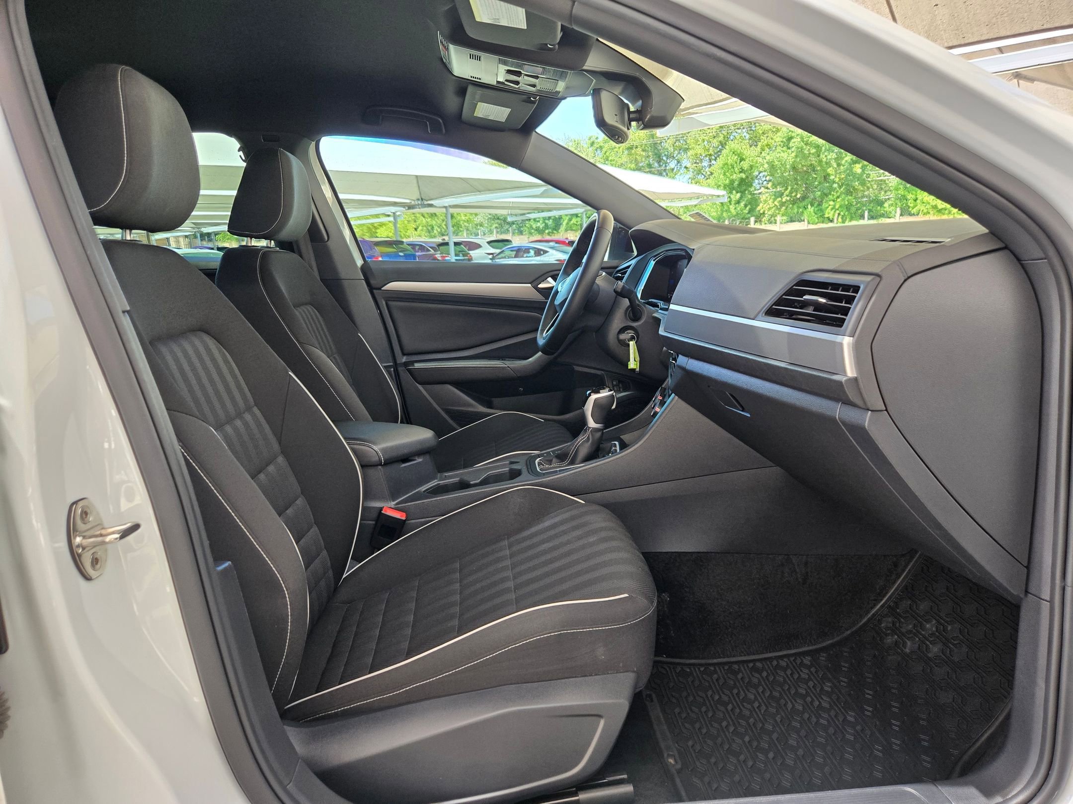 Used 2024 Volkswagen Jetta Sport FWD image 27