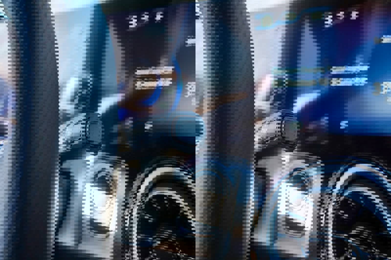 Used 2024 Mercedes-Benz EQB 300 4MATIC image 26