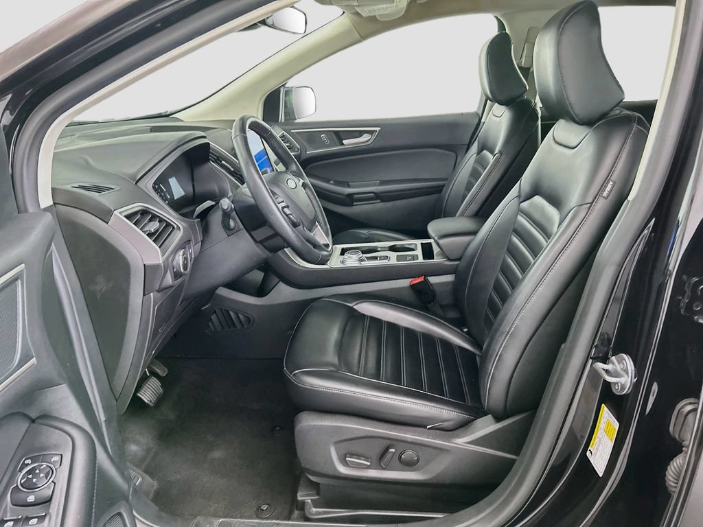 Used 2024 Ford Edge SEL AWD/4WD image 17