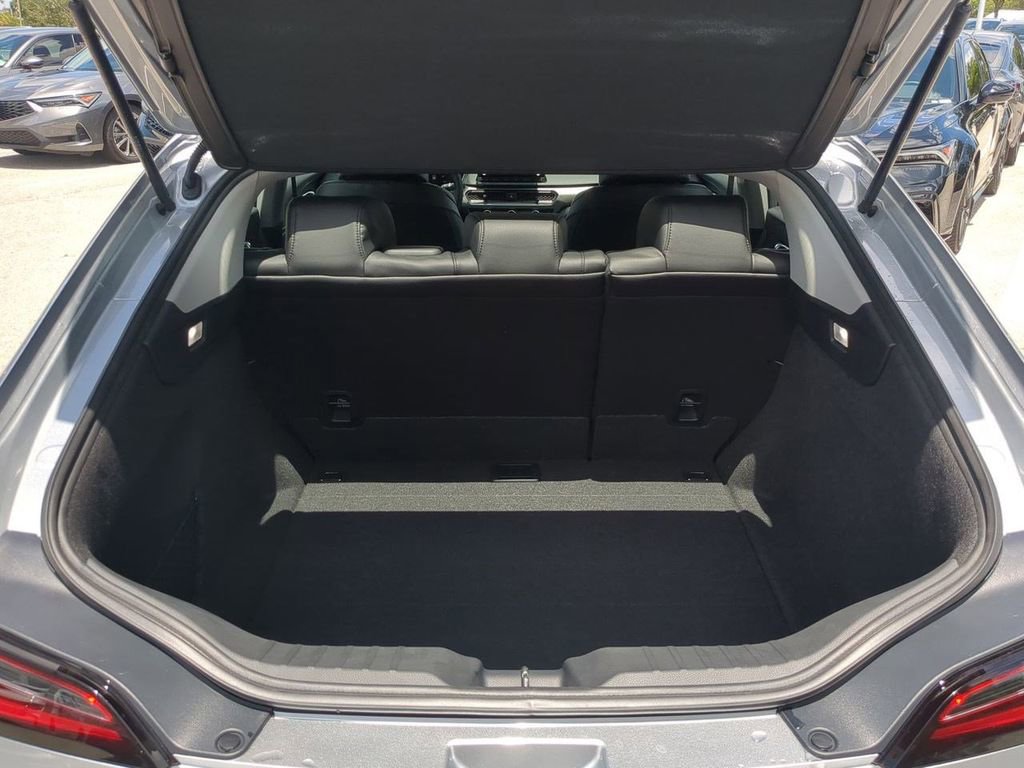 New 2025 Acura Integra Base image 13