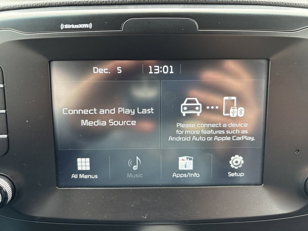 Used 2018 Kia Soul + FWD image 17