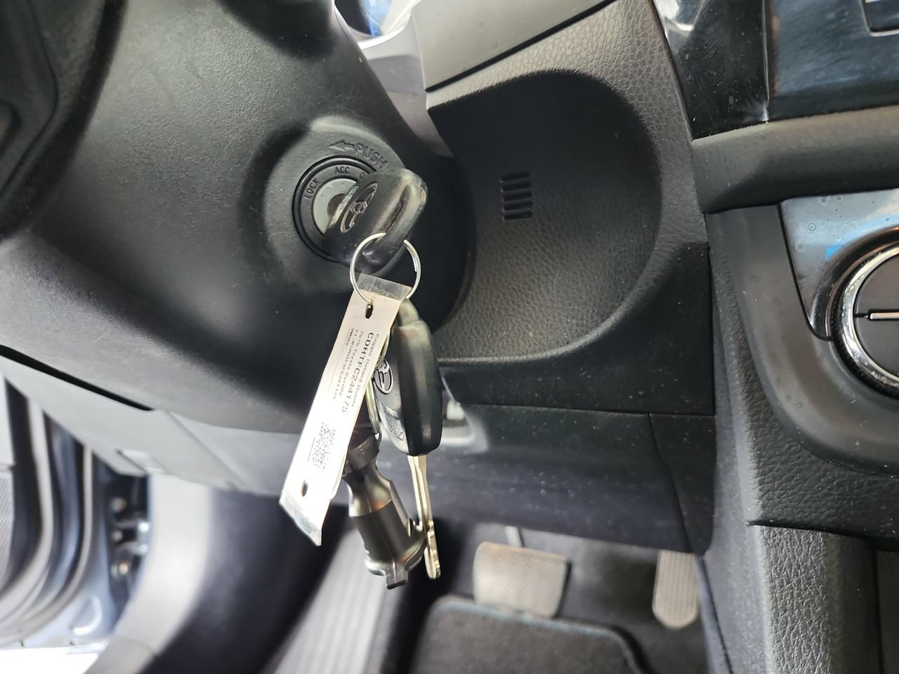 Used 2015 Toyota Corolla S FWD image 29