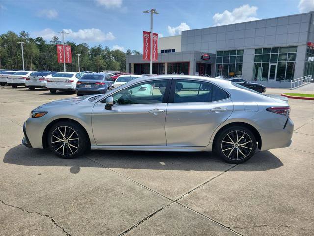 Certified 2024 Toyota Camry SE FWD video 2