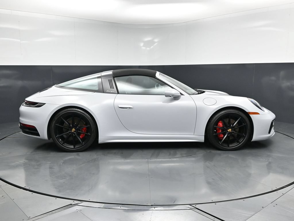 Certified 2024 Porsche 911 Targa 4S w/ Premium Package AWD/4WD image 9