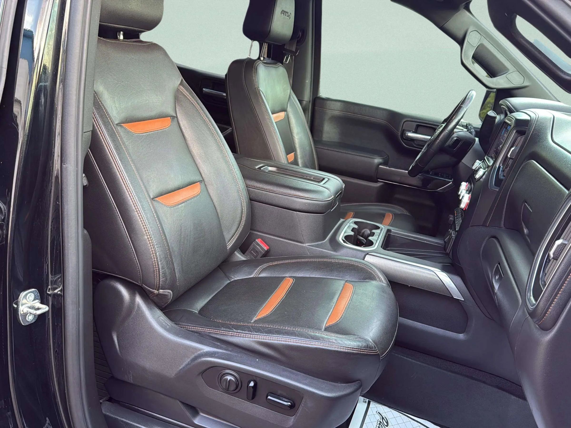 Used 2020 GMC Sierra 1500 AT4 w/ AT4 Premium Package image 14