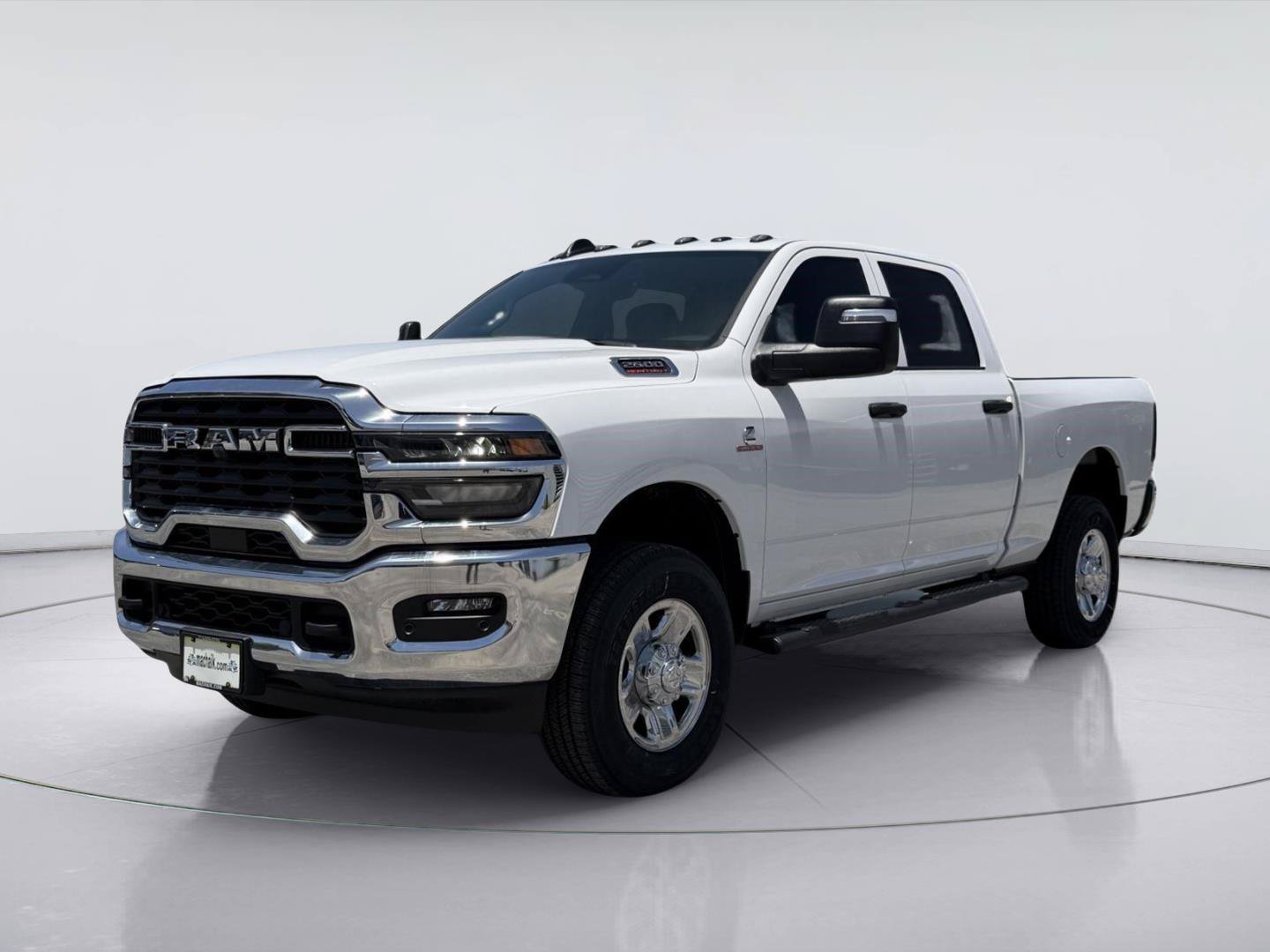 Used 2025 RAM 2500 Tradesman AWD/4WD image 1