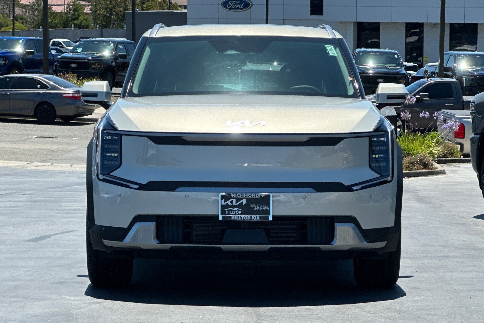 New 2026 Kia EV9 Wind AWD/4WD image 9