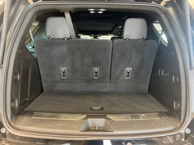 Used 2022 Chevrolet Tahoe RST w/ Luxury Package AWD/4WD image 8