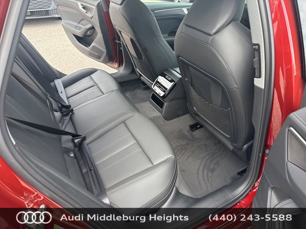 New 2026 Audi A6 Premium Plus image 18