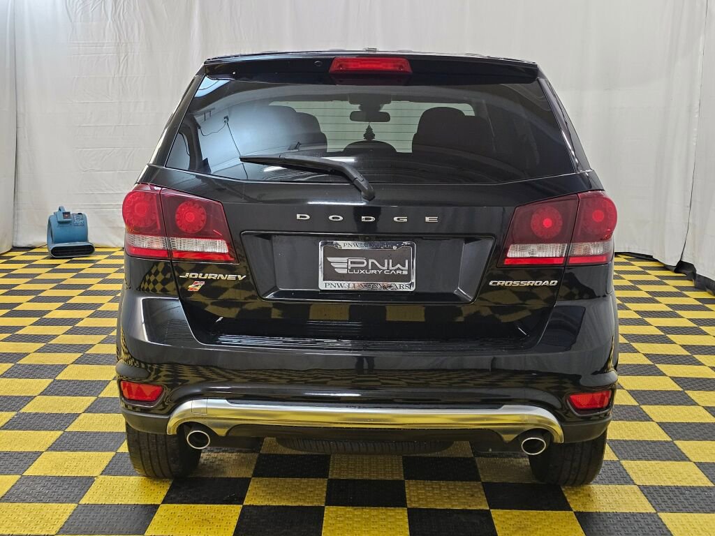 Used 2018 Dodge Journey Crossroad image 4