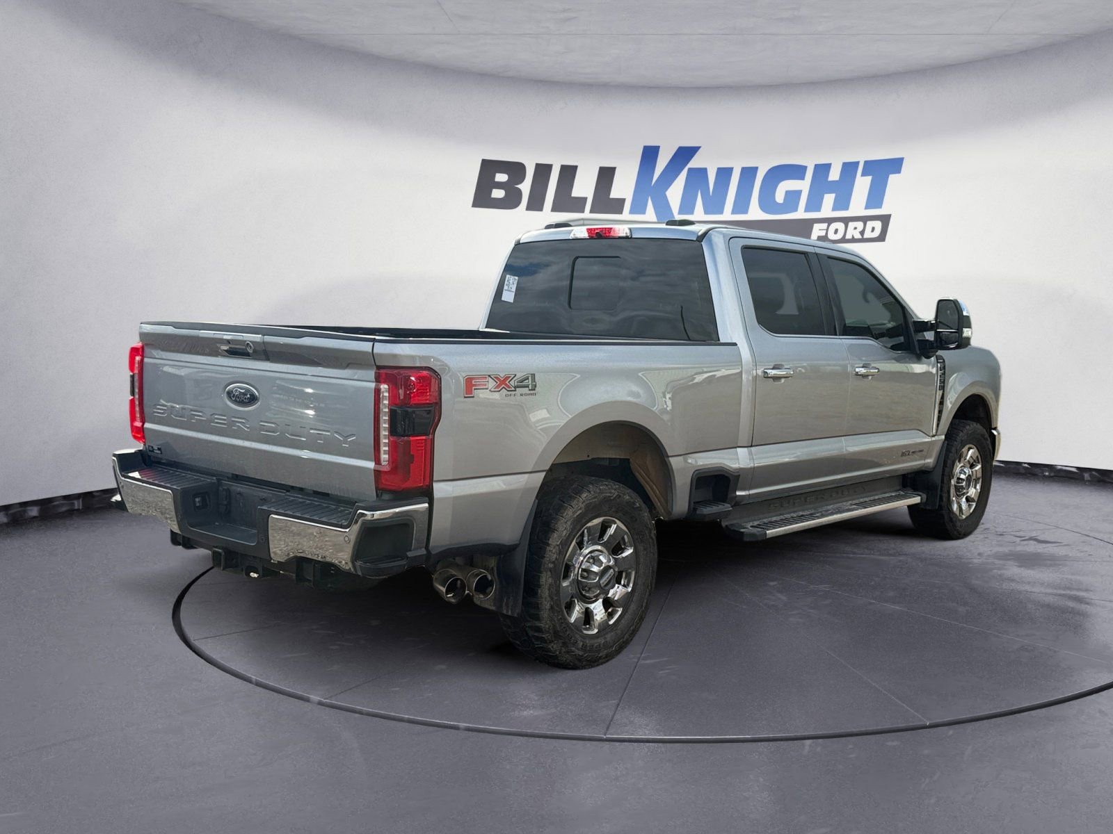 Used 2023 Ford F250 Lariat w/ Chrome Package image 5