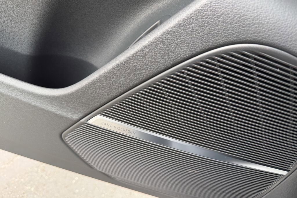 New 2026 Audi SQ8 Prestige image 15