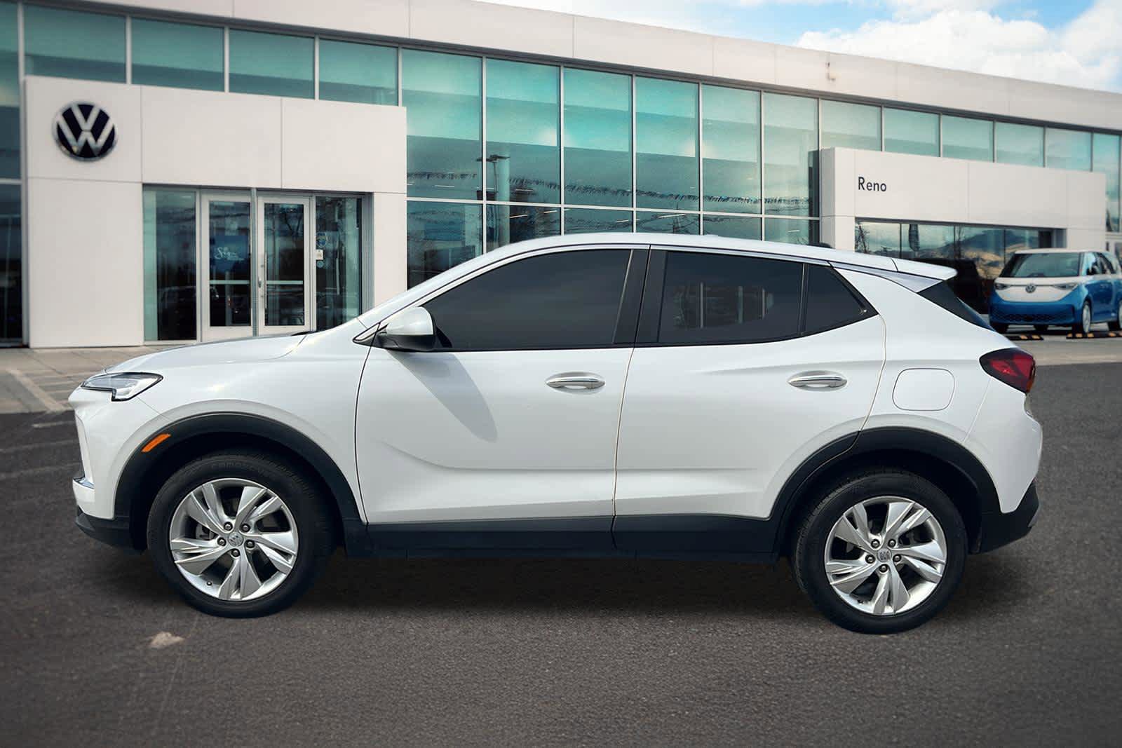 Used 2024 Buick Encore GX Preferred w/ Comfort Package AWD/4WD image 8