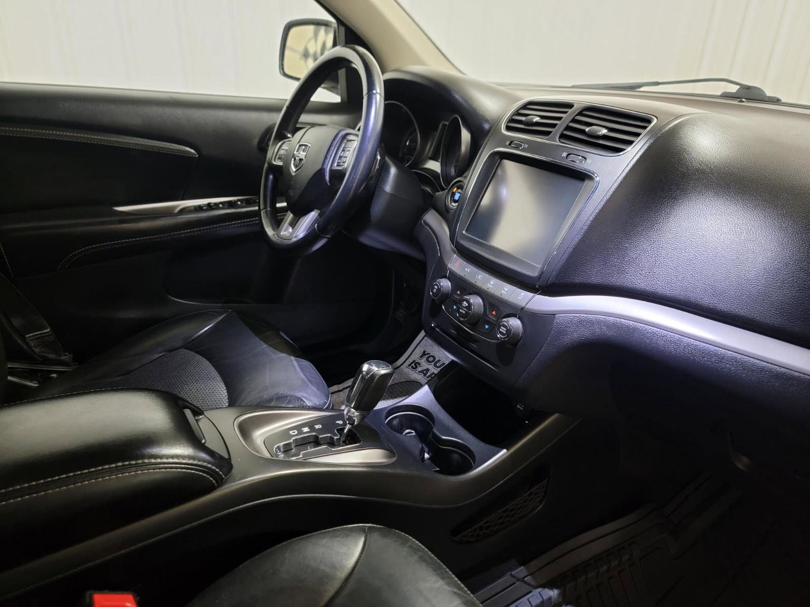 Used 2018 Dodge Journey Crossroad image 37