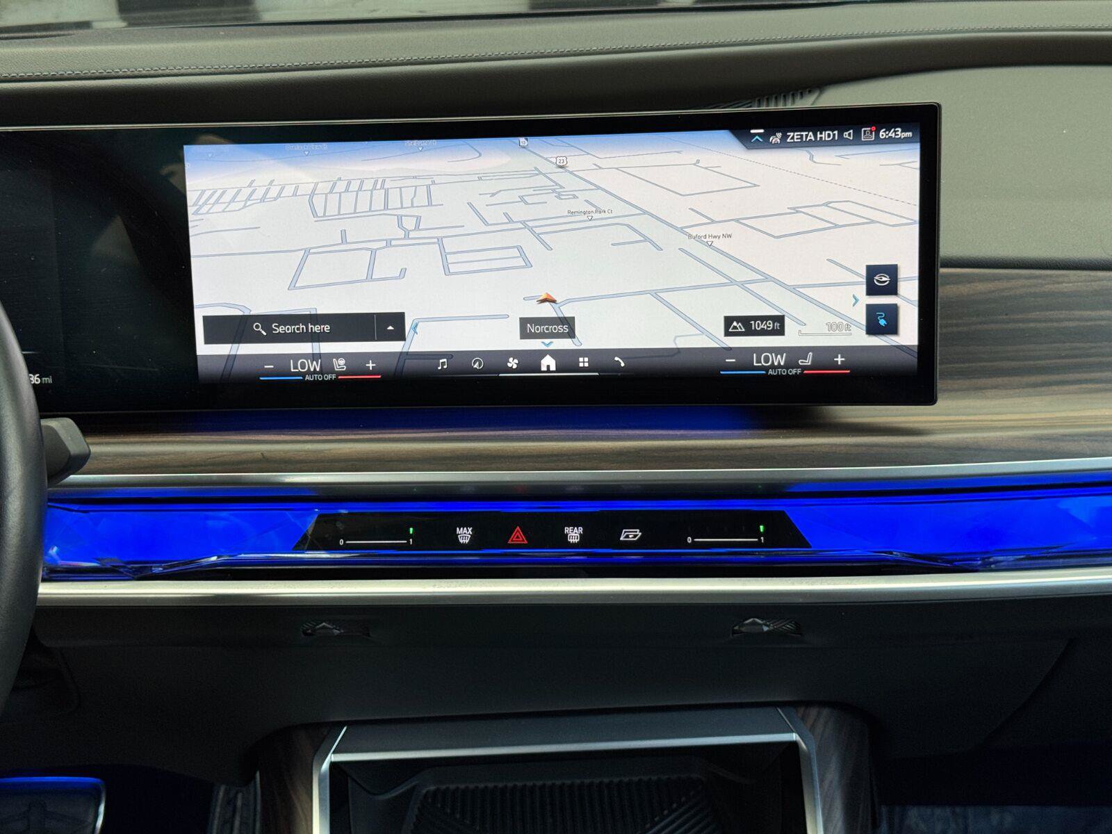 Used 2024 BMW i7 eDrive50 w/ M Sport Package RWD image 25