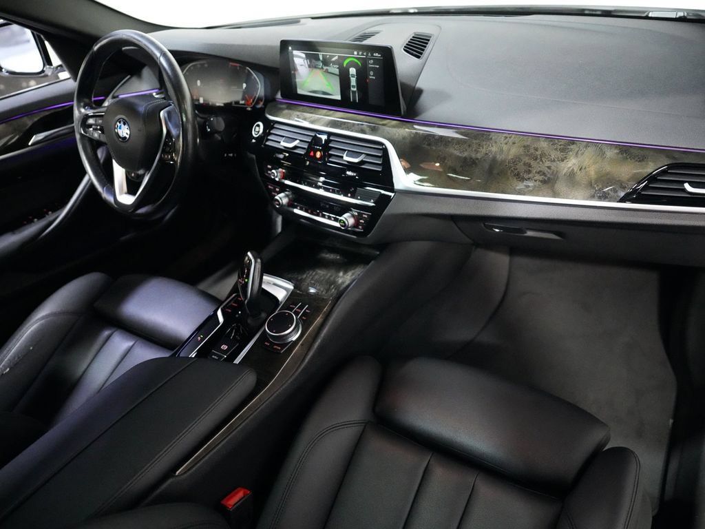 Used 2020 BMW 530i xDrive w/ Premium Package AWD/4WD image 37